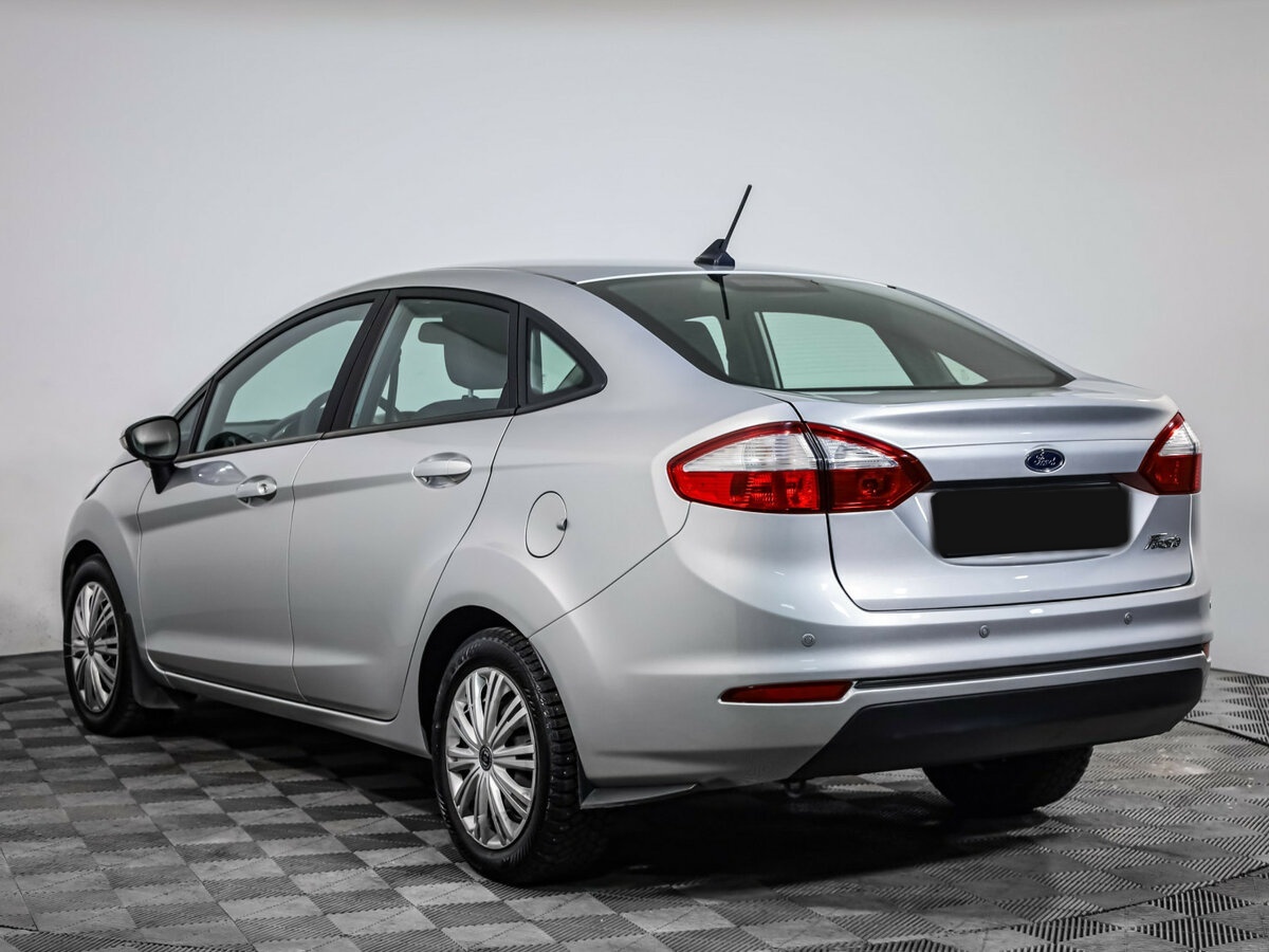 Купить Ford Fiesta с пробегом. Фото: #5