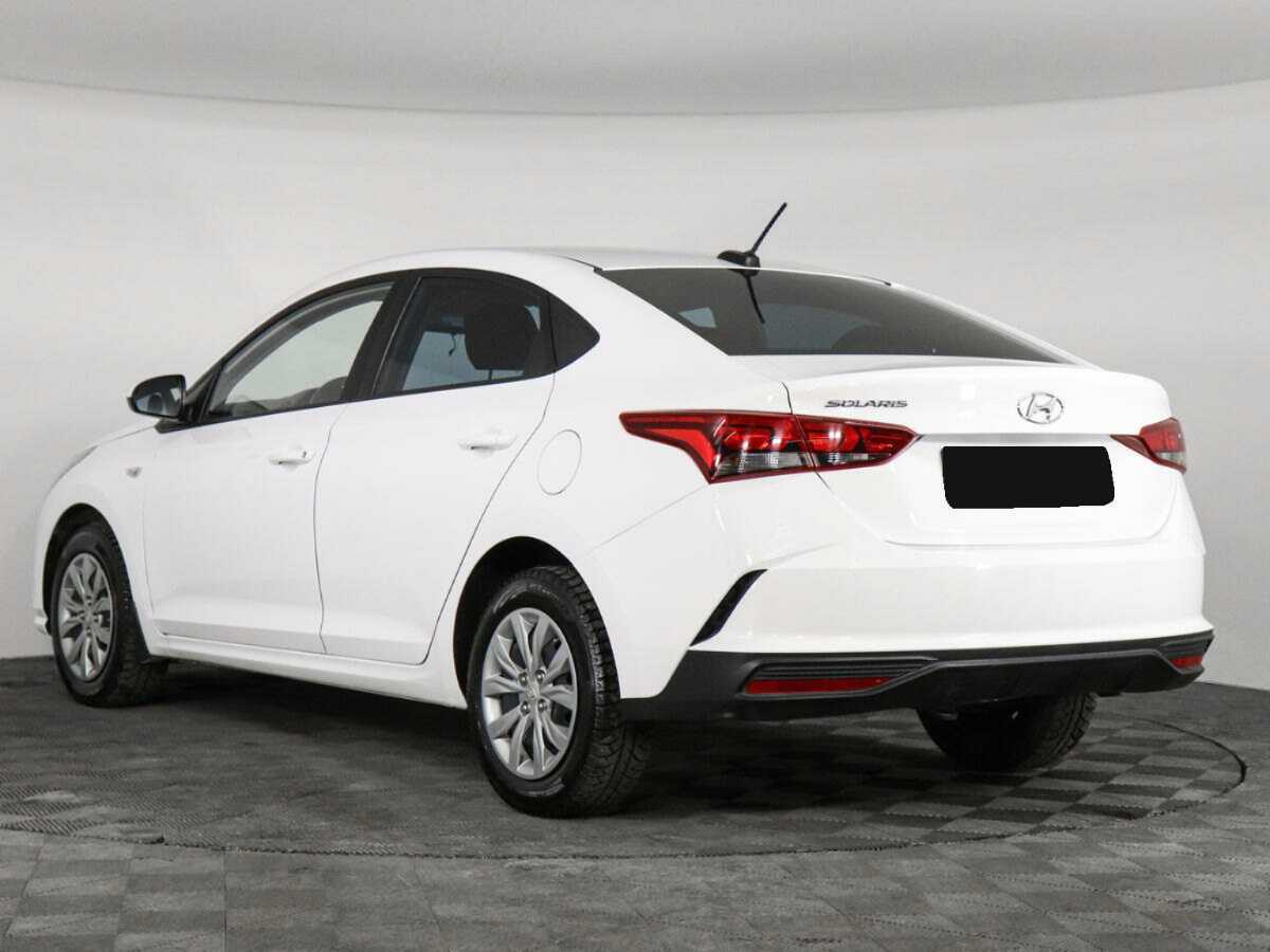 Купить Hyundai Solaris с пробегом. Фото: #6