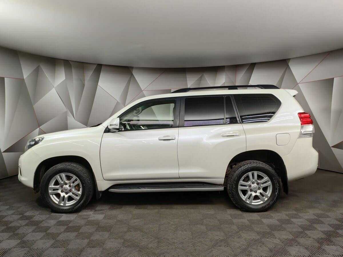 Купить Toyota Land Cruiser Prado с пробегом. Фото: #4
