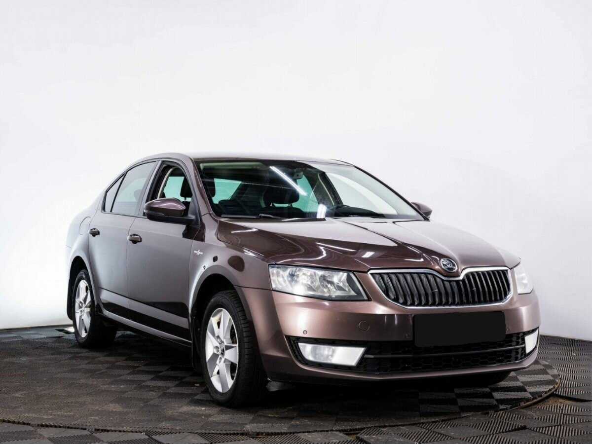 Купить Skoda Octavia с пробегом. Фото: #2