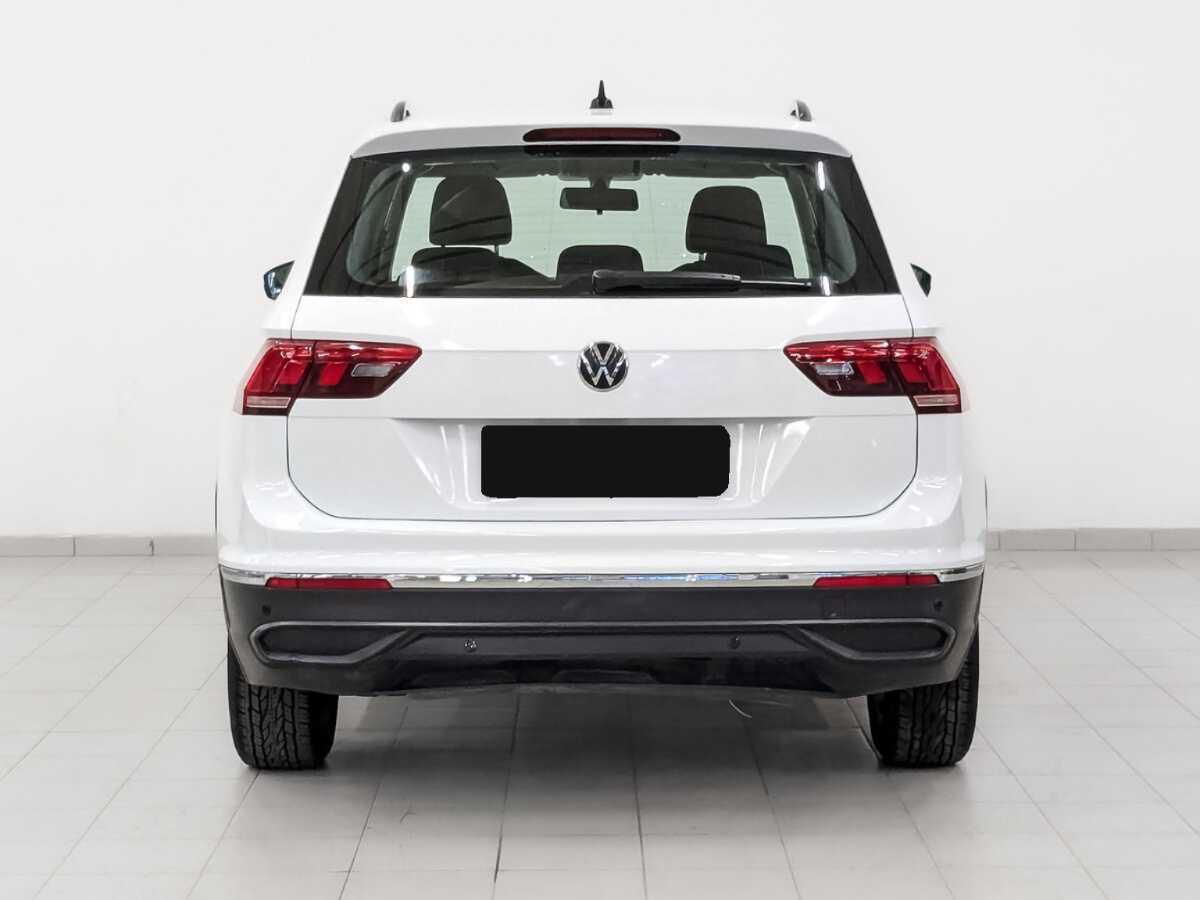 Купить Volkswagen Tiguan с пробегом. Фото: #5