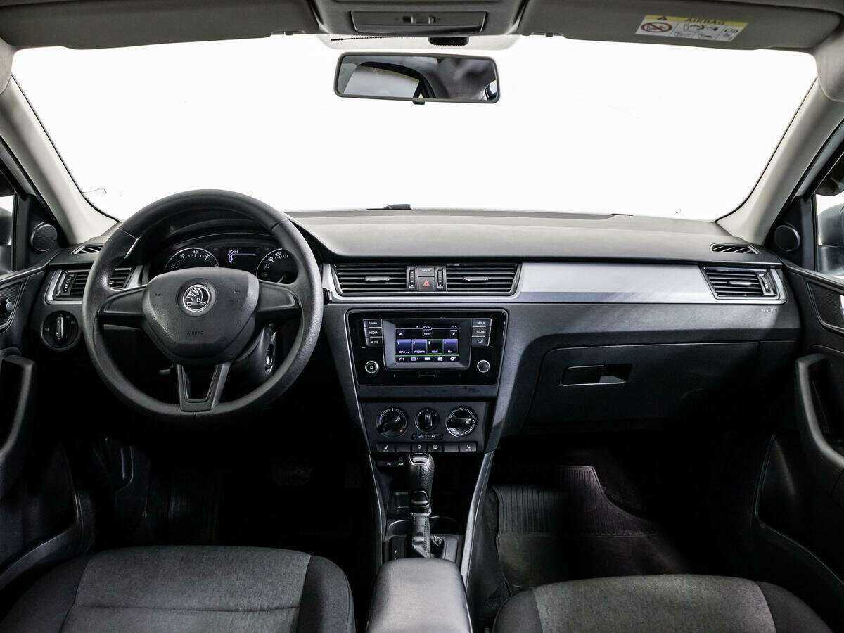 Купить Skoda Rapid с пробегом. Фото: #11