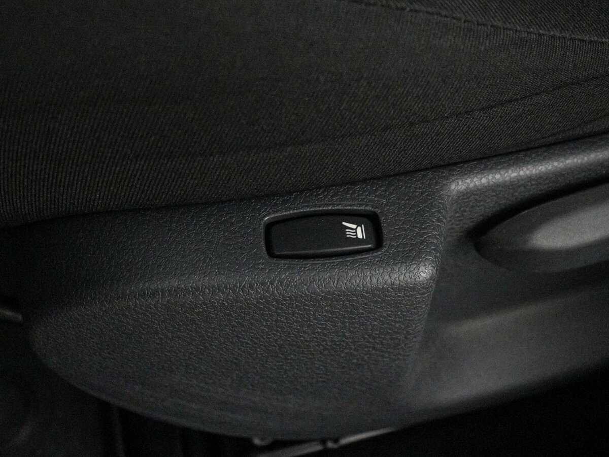 Купить Renault Sandero с пробегом. Фото: #10