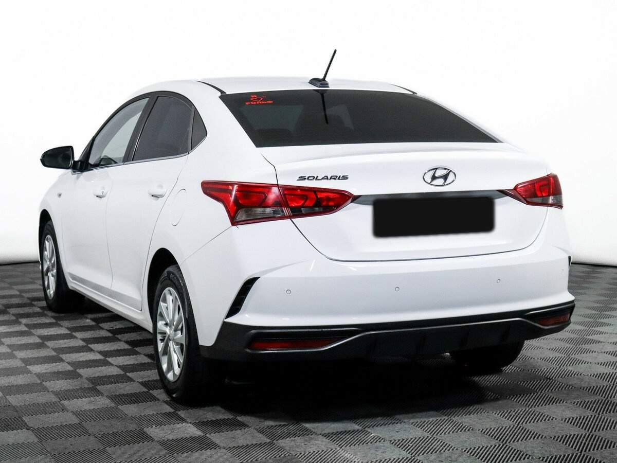 Купить Hyundai Solaris с пробегом. Фото: #6