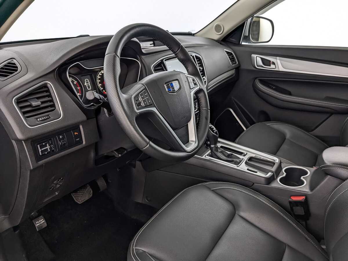 Купить Geely Emgrand X7 с пробегом. Фото: #14
