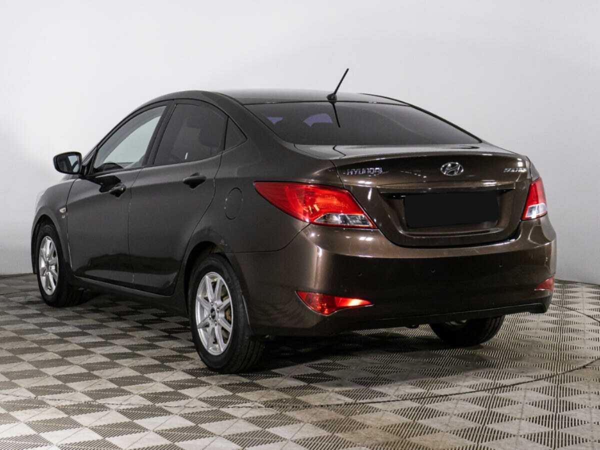 Купить Hyundai Solaris с пробегом. Фото: #6