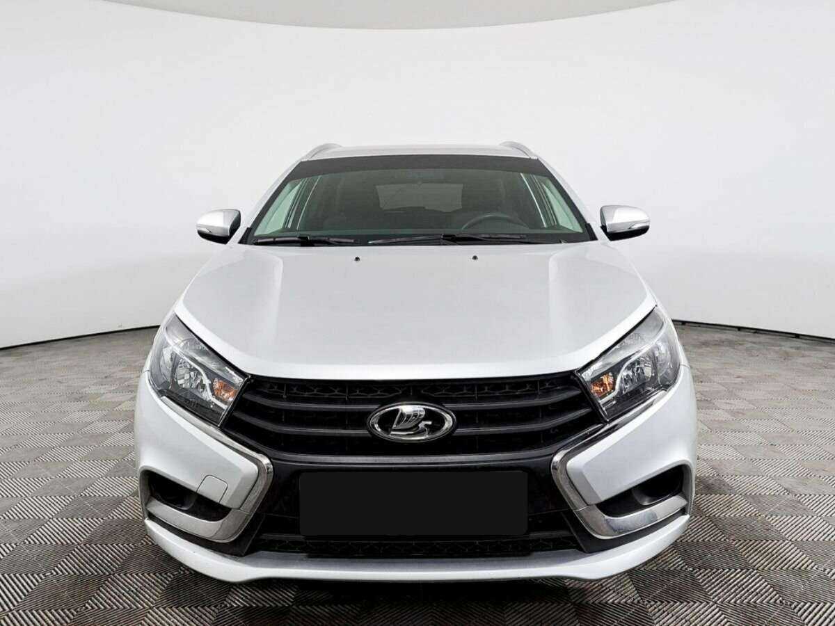 Купить Lada (ВАЗ) Vesta с пробегом. Фото: #1