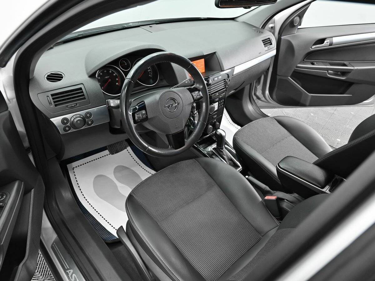 Купить Opel Astra с пробегом. Фото: #7