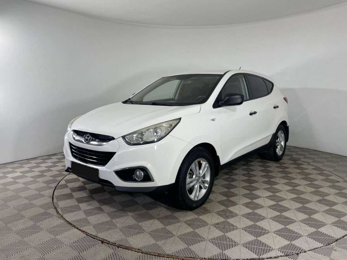 Купить Hyundai ix35 с пробегом. Фото: #0