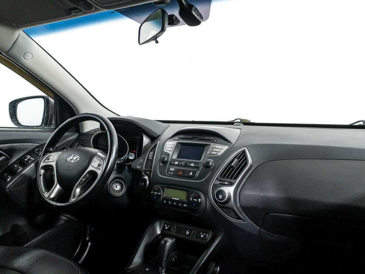 Купить Hyundai ix35 с пробегом. Фото: #8