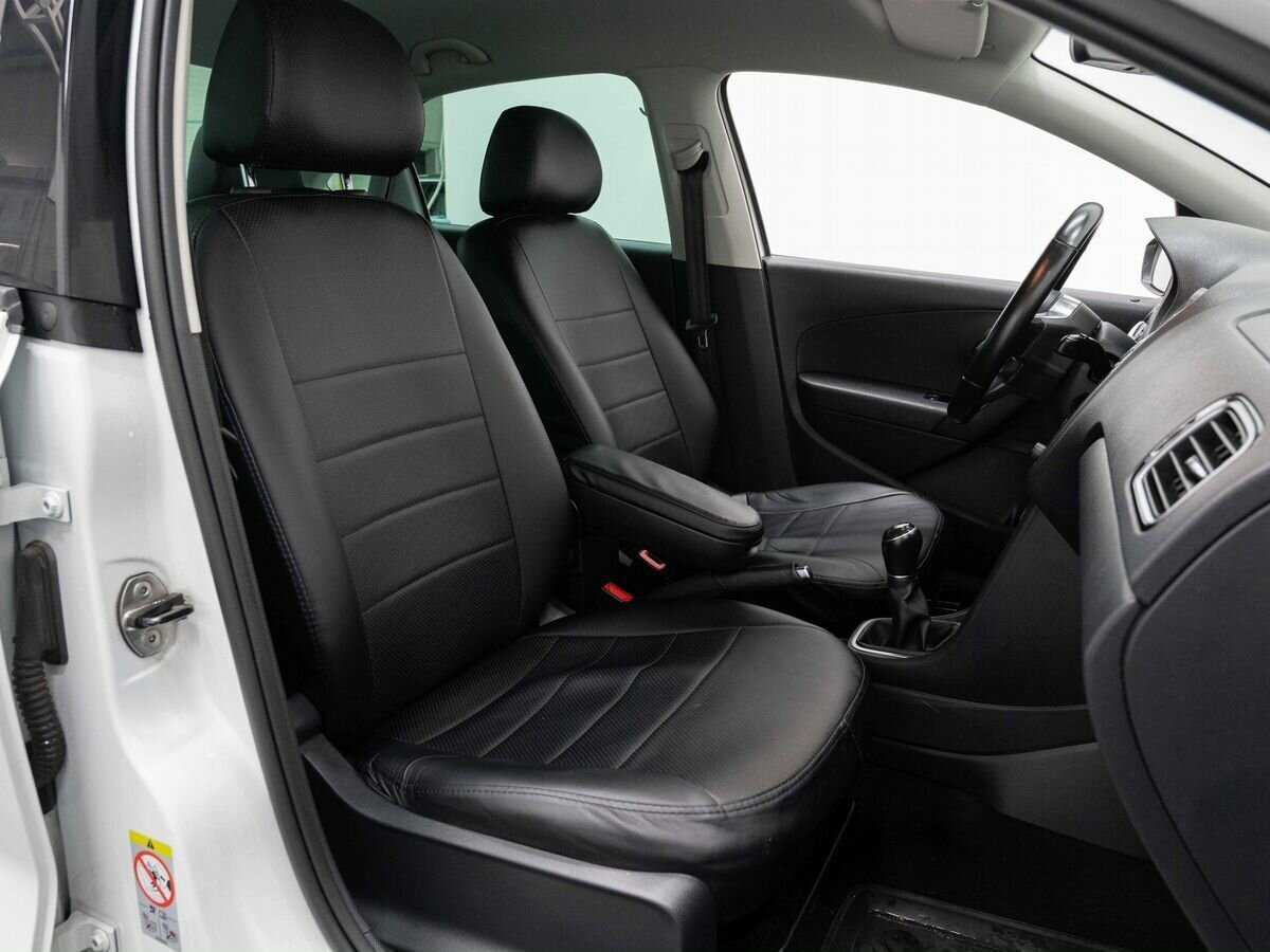 Купить Volkswagen Polo с пробегом. Фото: #12