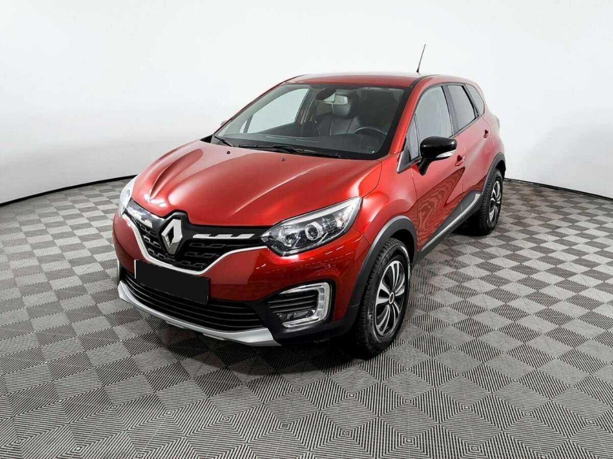 Купить Renault Kaptur с пробегом. Посмотреть фото