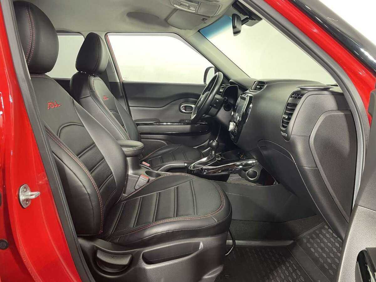 Купить Kia Soul с пробегом. Фото: #13
