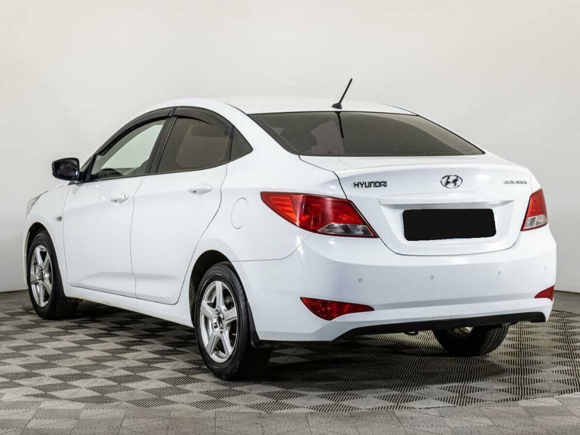 Купить Hyundai Solaris с пробегом. Фото: #6