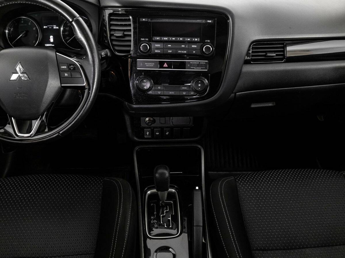 Купить Mitsubishi Outlander с пробегом. Фото: #9