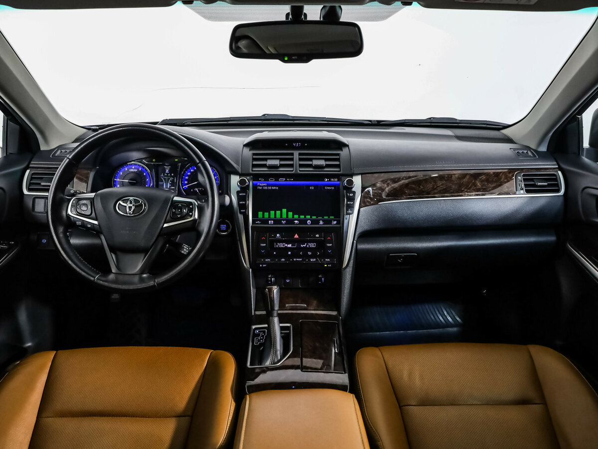 Купить Toyota Camry с пробегом. Фото: #7