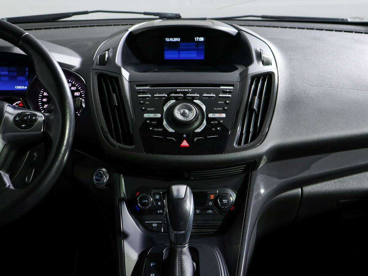 Купить Ford Kuga с пробегом. Фото: #9