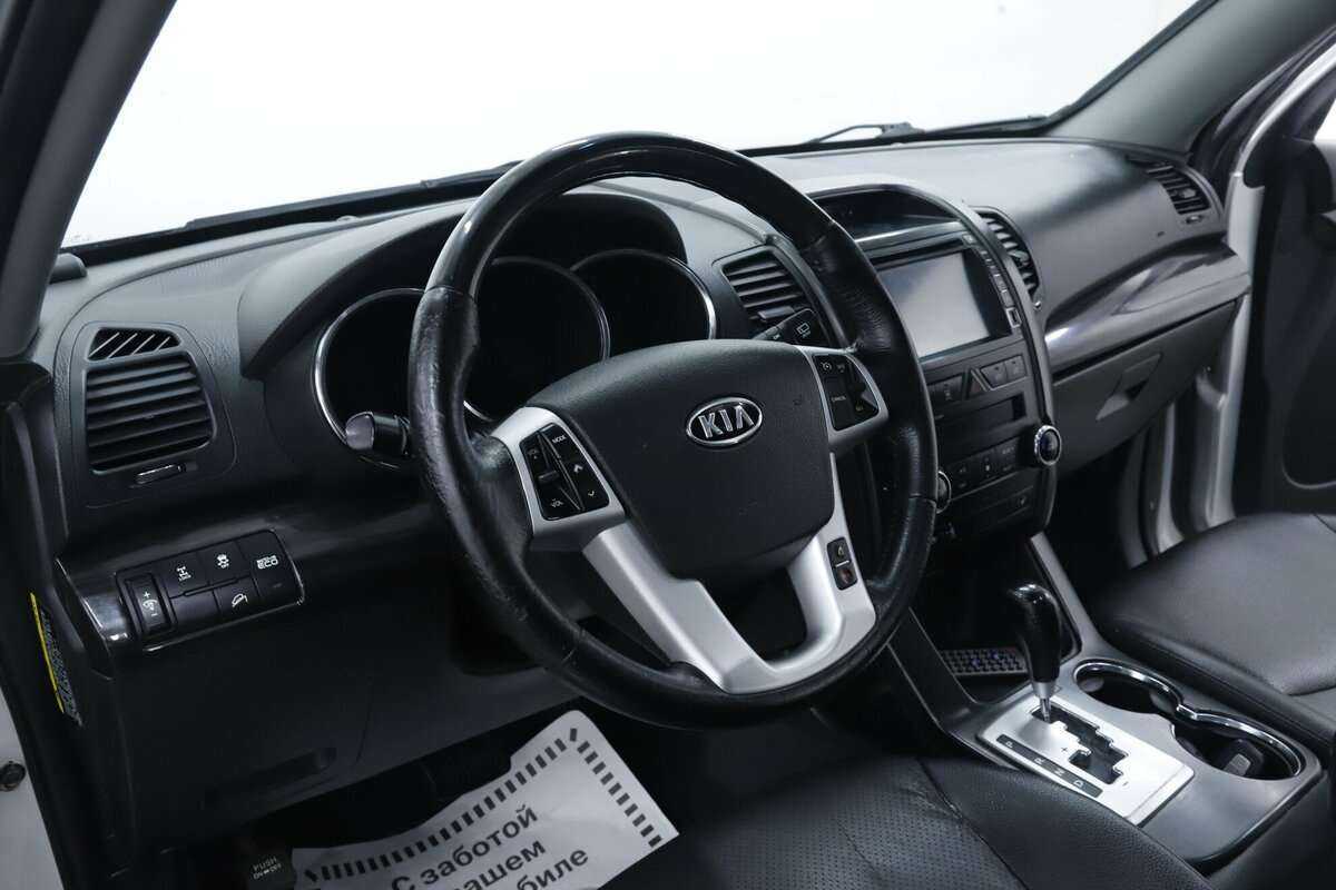 Купить Kia Sorento с пробегом. Фото: #9