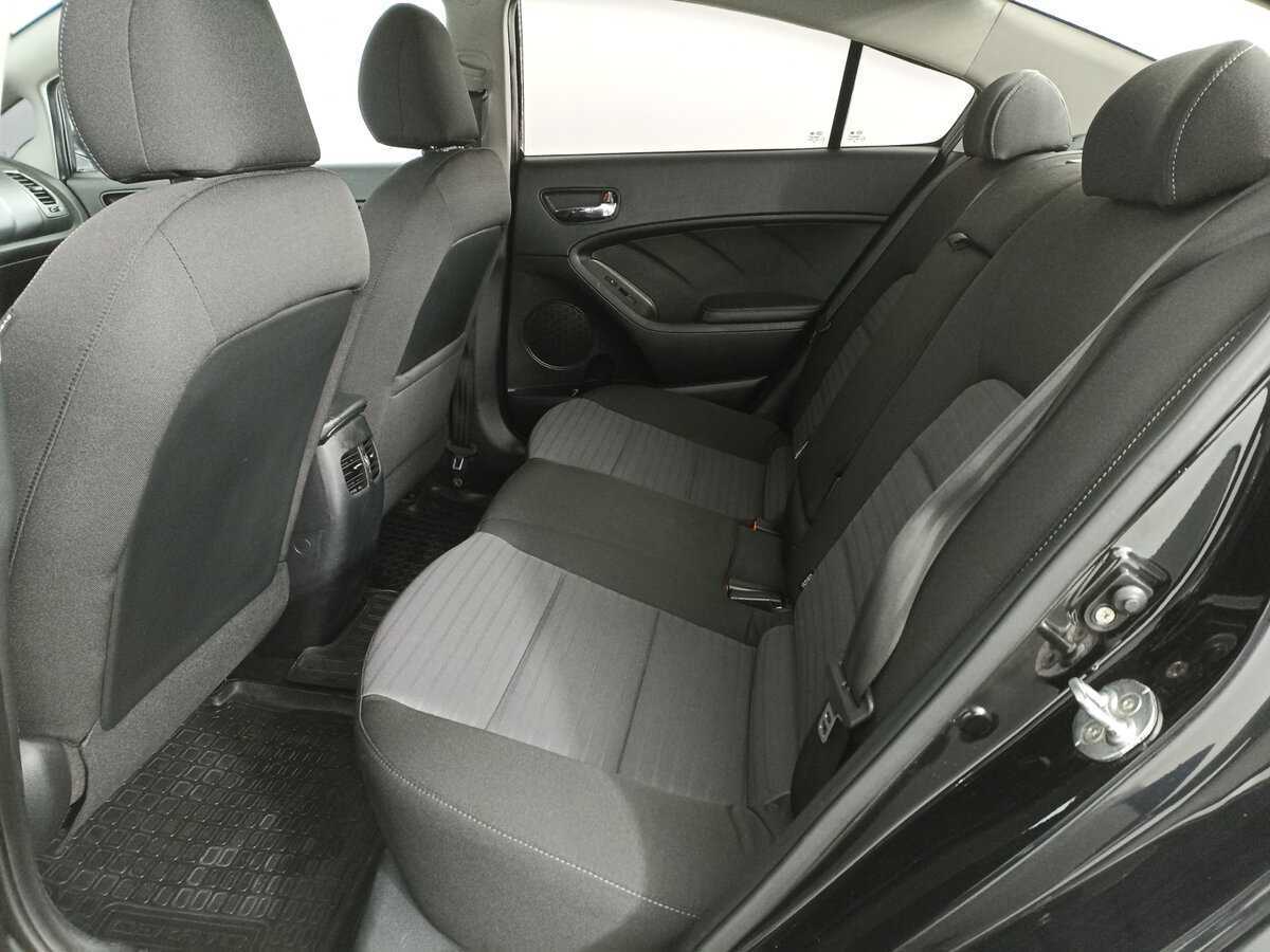 Купить Kia Cerato с пробегом. Фото: #9