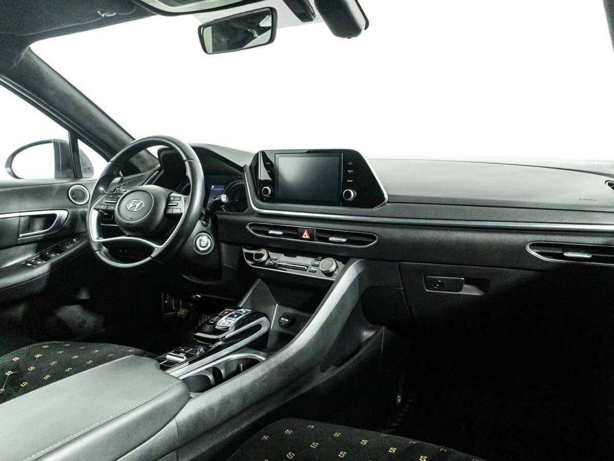 Купить Hyundai Sonata с пробегом. Фото: #8