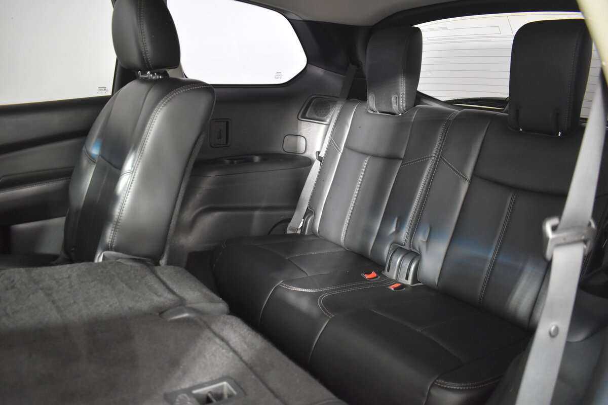 Купить Nissan Pathfinder с пробегом. Фото: #10