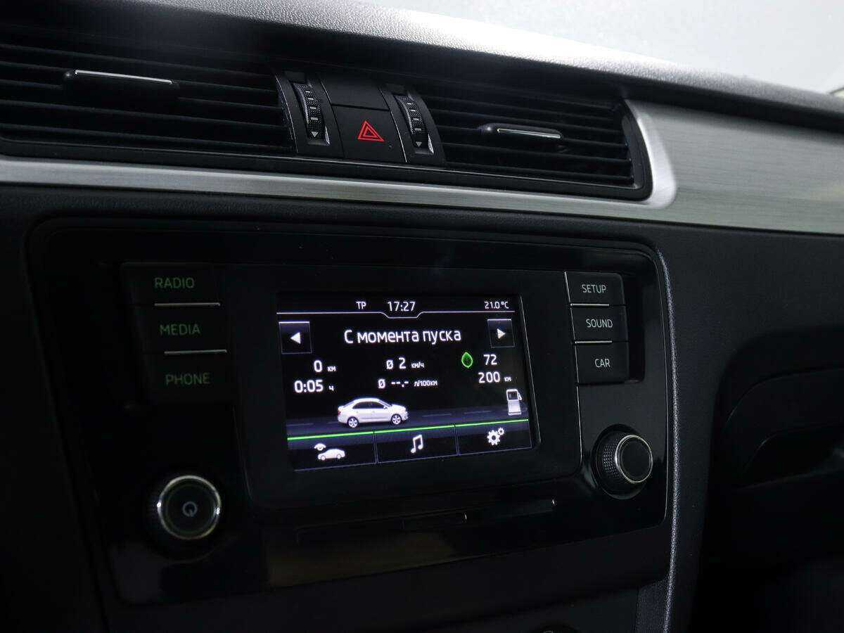 Купить Skoda Rapid с пробегом. Фото: #13