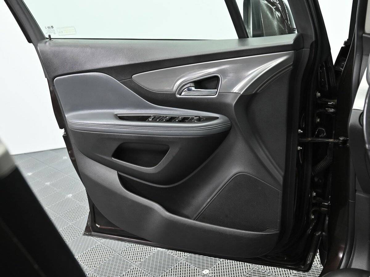 Купить Opel Mokka с пробегом. Фото: #4