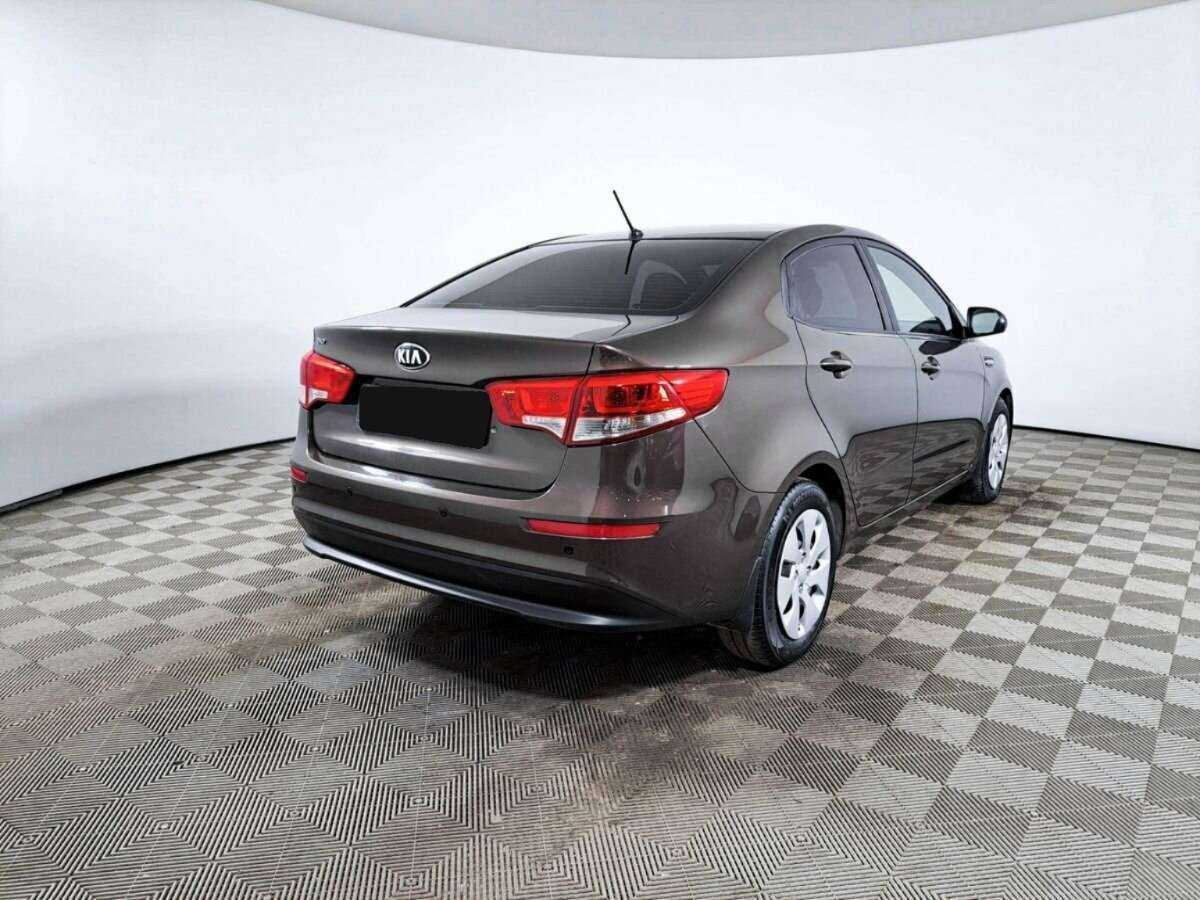 Купить Kia Rio с пробегом. Фото: #4