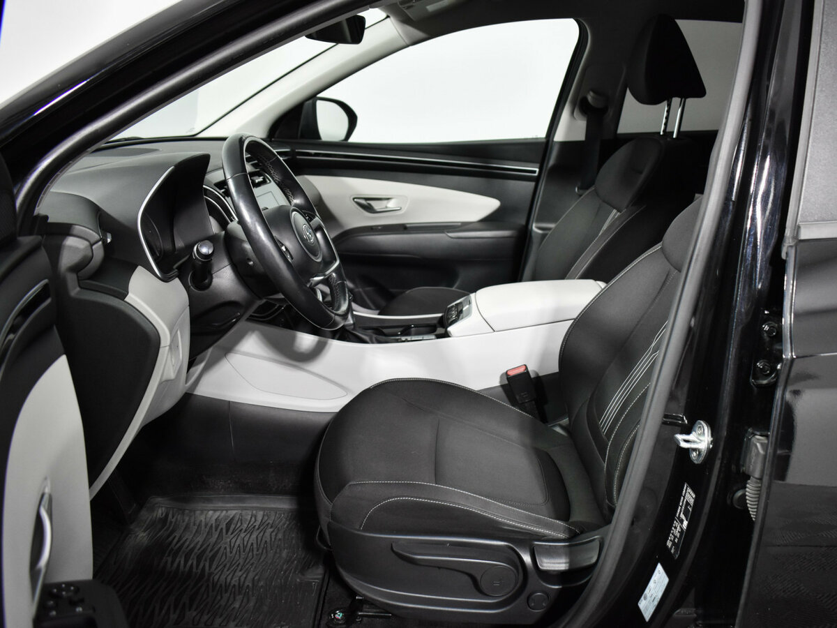 Купить Hyundai Tucson с пробегом. Фото: #9