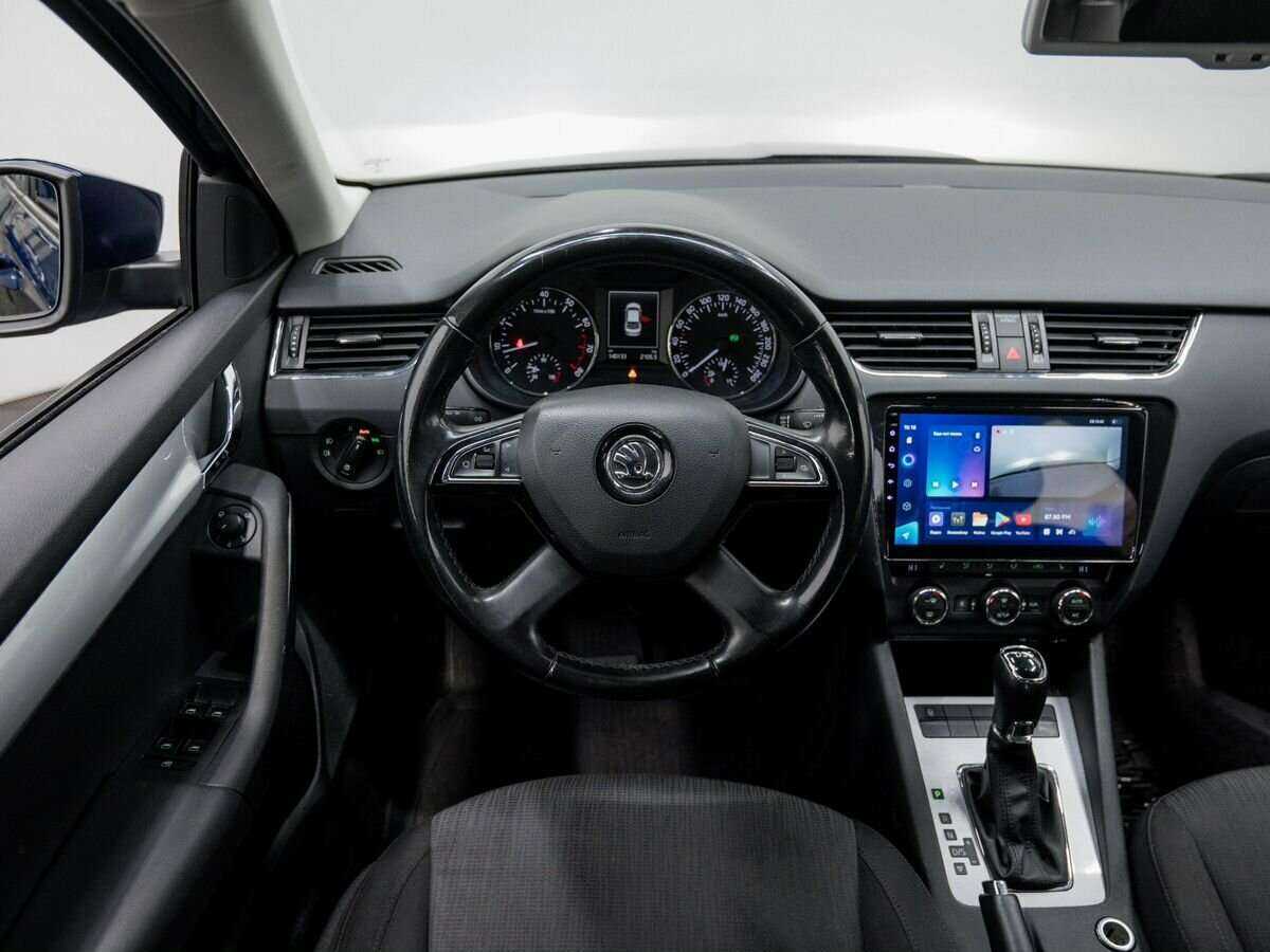 Купить Skoda Octavia с пробегом. Фото: #10