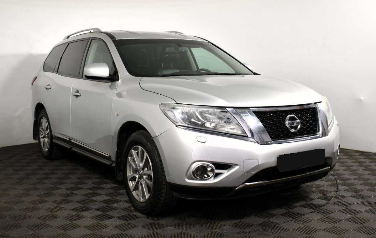 Купить Nissan Pathfinder с пробегом. Фото: #2