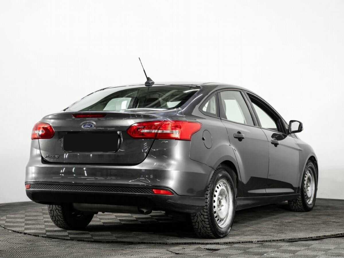 Купить Ford Focus с пробегом. Фото: #3