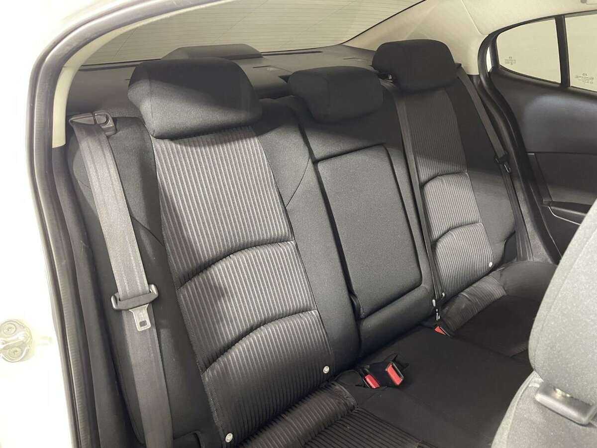 Купить Mazda 3 с пробегом. Фото: #13