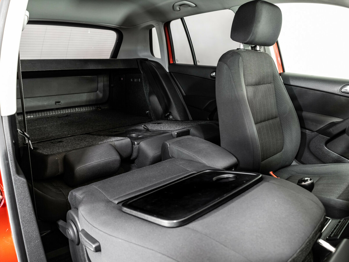 Купить Volkswagen Tiguan с пробегом. Фото: #18