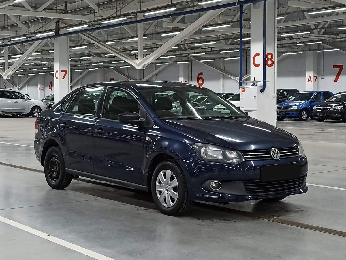 Купить Volkswagen Polo с пробегом. Фото: #2
