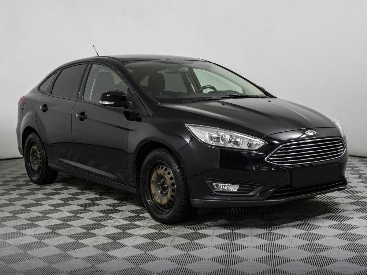 Купить Ford Focus с пробегом. Фото: #2
