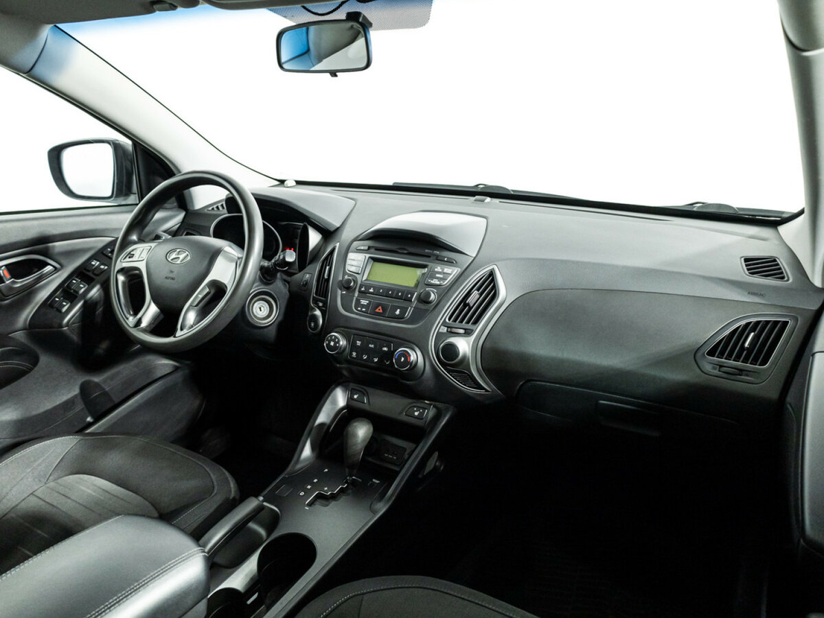 Купить Hyundai ix35 с пробегом. Фото: #8