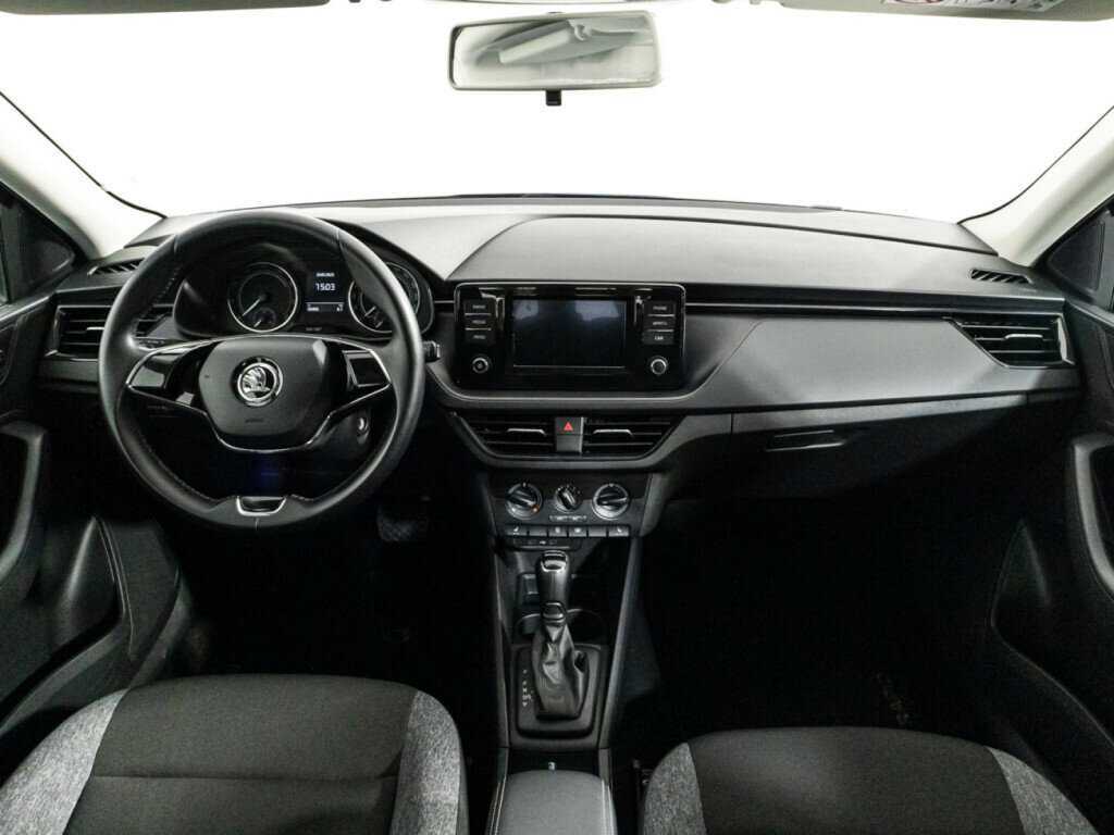 Купить Skoda Rapid с пробегом. Фото: #11