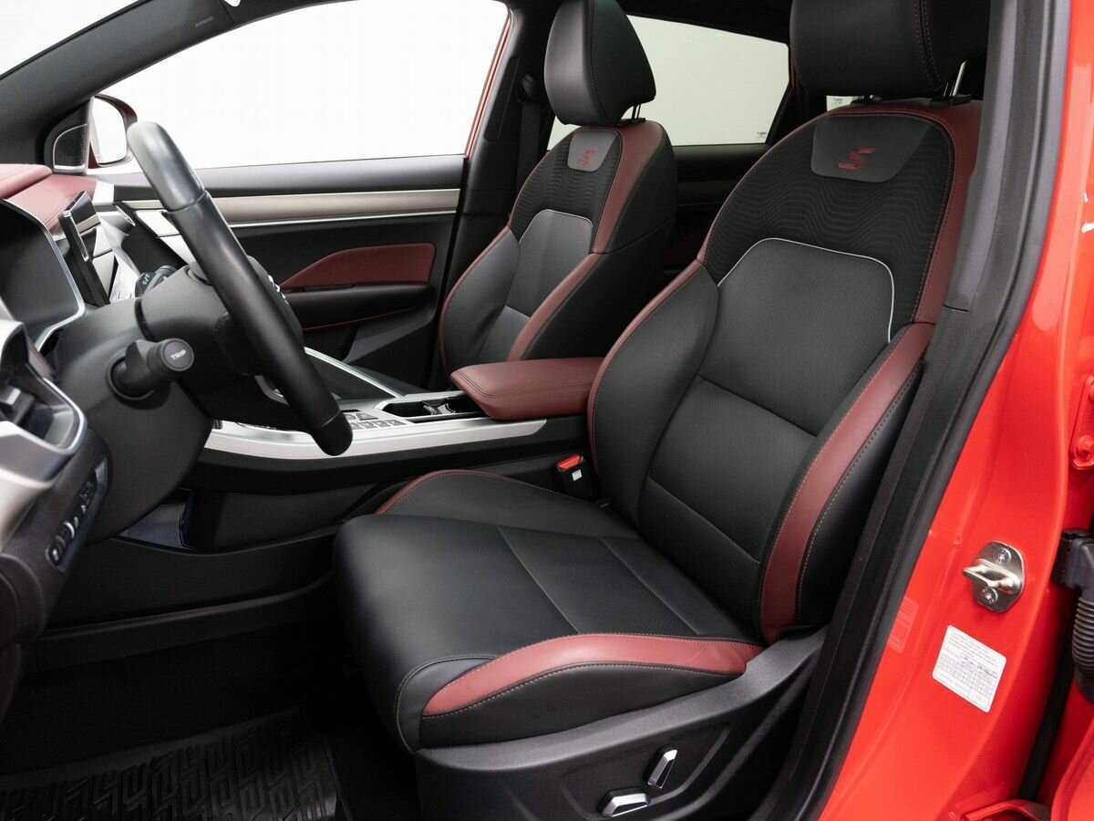 Купить Geely Coolray с пробегом. Фото: #7