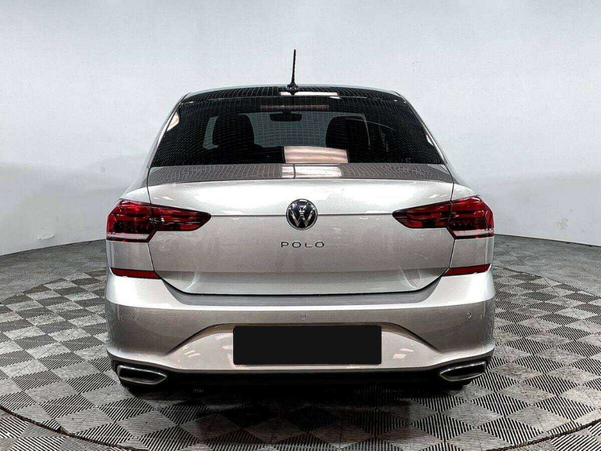 Купить Volkswagen Polo с пробегом. Фото: #4