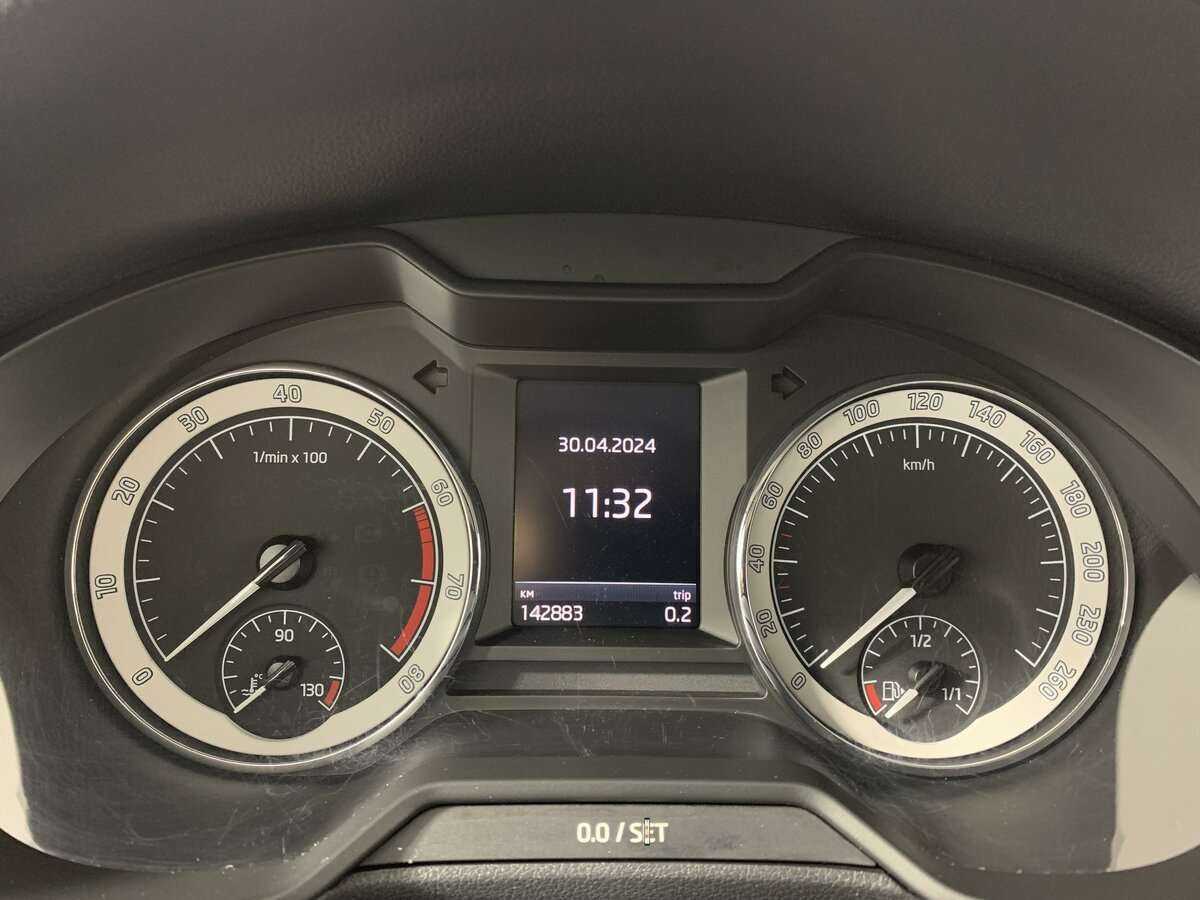 Купить Skoda Octavia с пробегом. Фото: #10