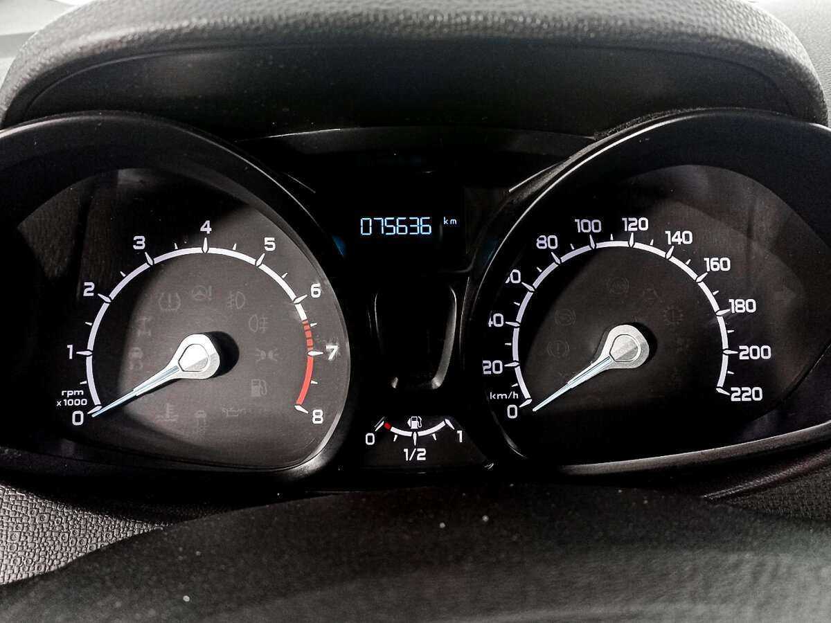 Купить Ford EcoSport с пробегом. Фото: #12