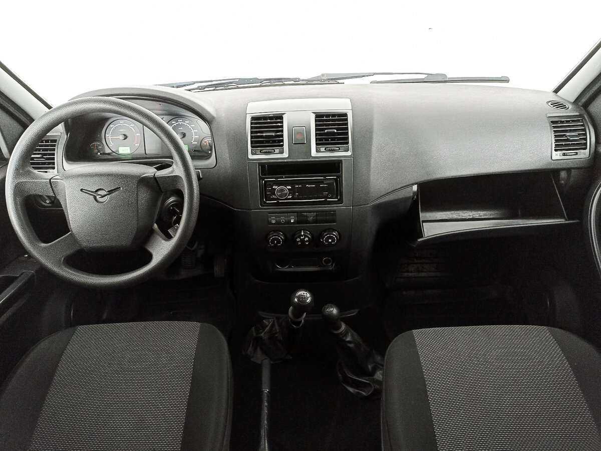 Купить УАЗ Patriot с пробегом. Фото: #10