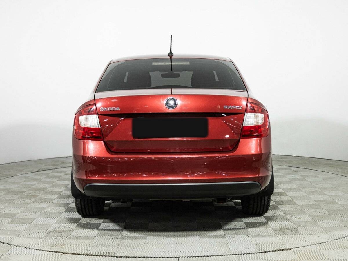 Купить Skoda Rapid с пробегом. Фото: #5