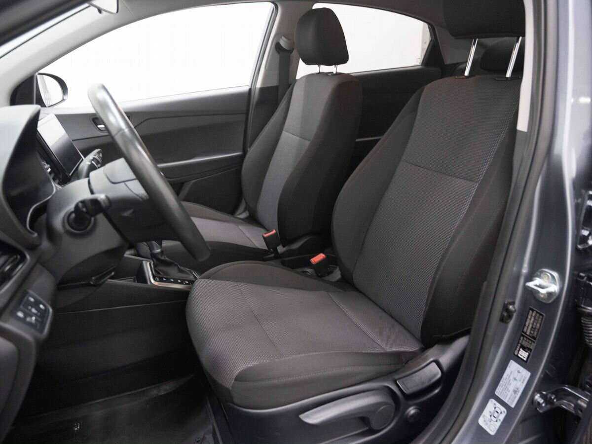 Купить Hyundai Solaris с пробегом. Фото: #6