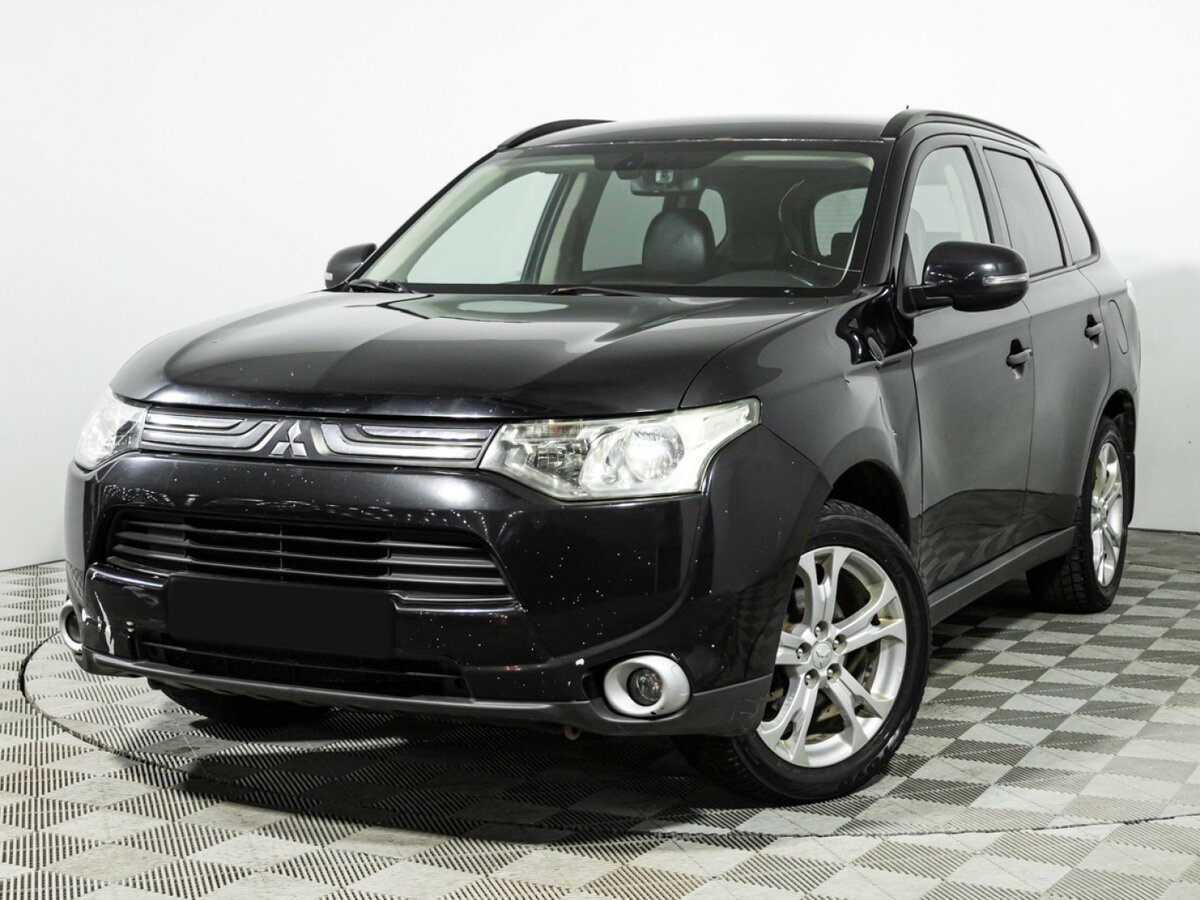Купить Mitsubishi Outlander с пробегом. Фото: #0