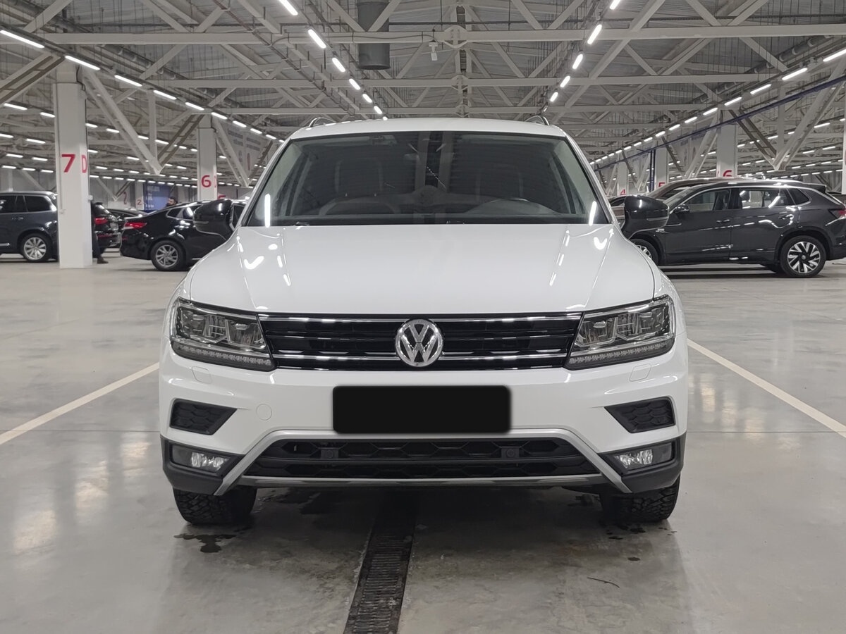 Купить Volkswagen Tiguan с пробегом. Фото: #1