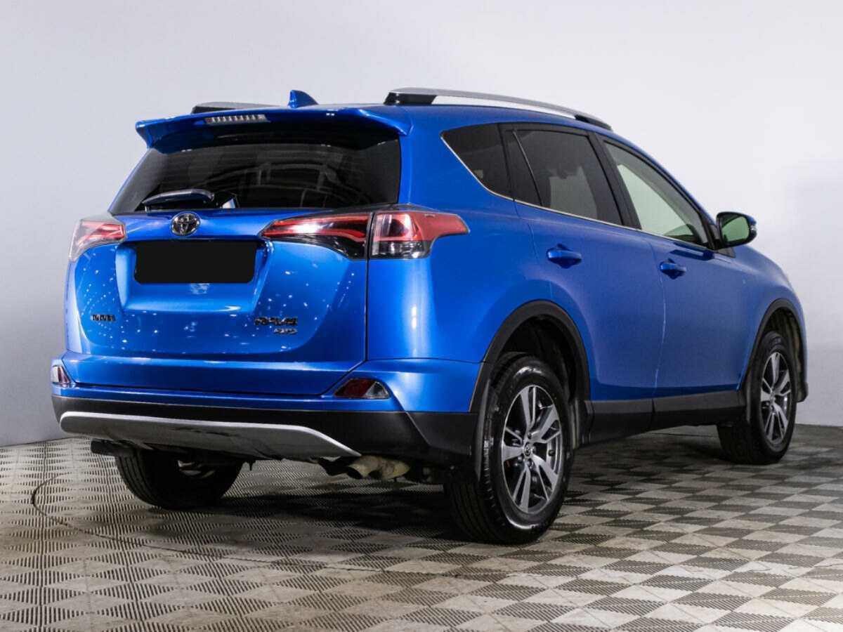 Купить Toyota RAV4 с пробегом. Фото: #4