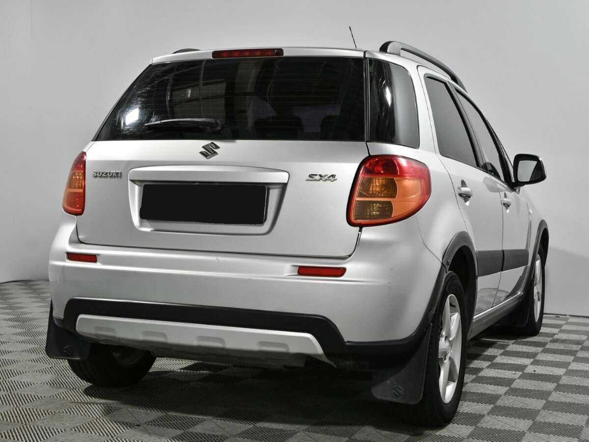 Купить Suzuki SX4 с пробегом. Фото: #3