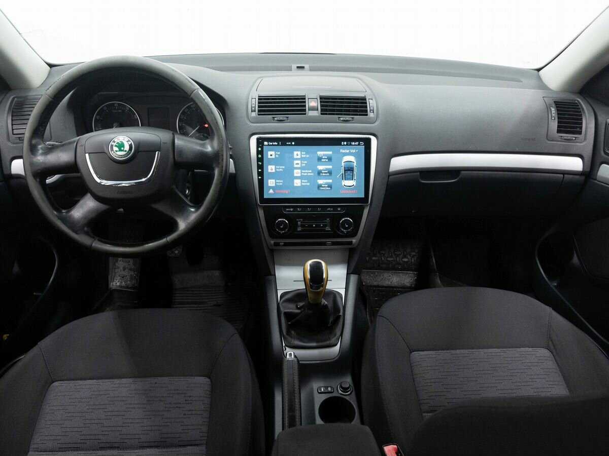 Купить Skoda Octavia с пробегом. Фото: #12